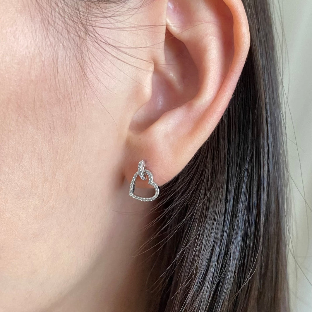 [LUCKY LOVE]Dainty Heart Shape Earrings