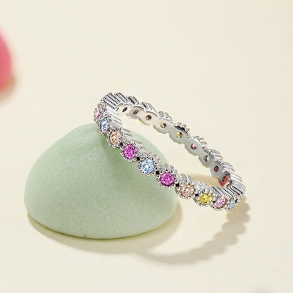 [LUCKY LOVE]Unique Scintillating Round Cut Daily Ring