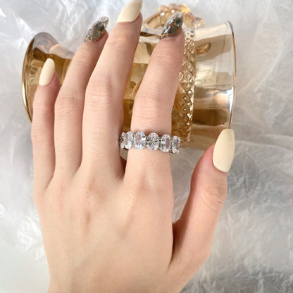 [LUCKY LOVE]Dainty Elongated Cushion Cut Tennis Ring