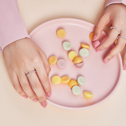 [LUCKY LOVE]Unique Scintillating Round Cut Daily Ring