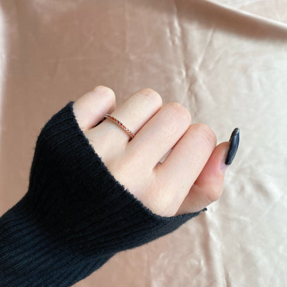 [LUCKY LOVE]Delicate Sparkling Round Cut Daily Ring
