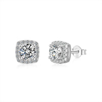 [LUCKY LOVE]Classic Round Center Stone Stud Earrings