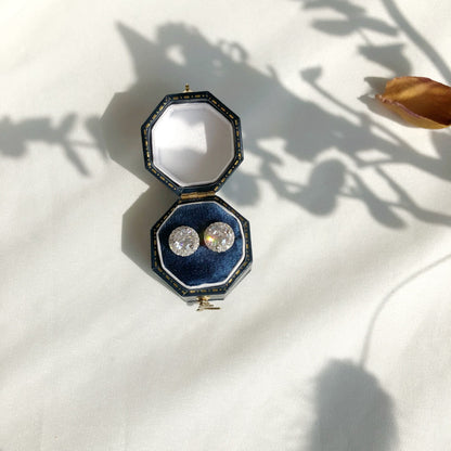 [LUCKY LOVE]Classic Princess Round Shape Earrings