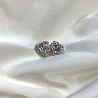 [LUCKY LOVE]Sparkling Heart Shape Lover Earrings