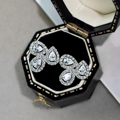 [LUCKY LOVE]Ornate Flower Shape Pear Cut Lover Earrings