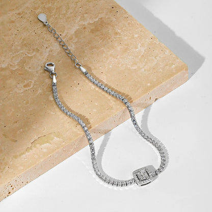 [LUCKY LOVE]Luxurious Dazzling Square Shape Banquet Bracelet