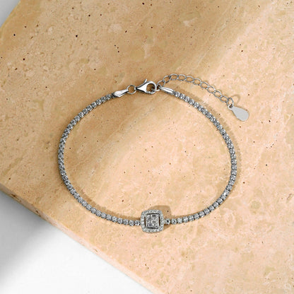 [LUCKY LOVE]Luxurious Dazzling Square Shape Banquet Bracelet