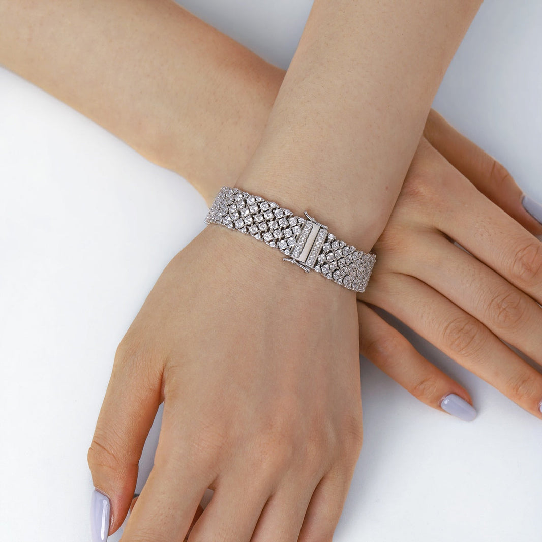 [LUCKY LOVE]Ornate Elegant Round Cut Party Bracelet