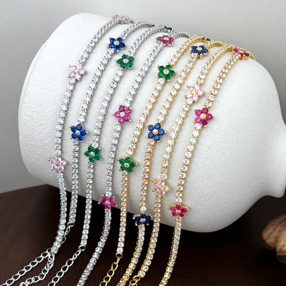[LUCKY LOVE]Sparkling Flower Shape Tennis Bracelet