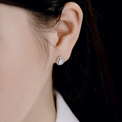 [LUCKY LOVE]Luxurious Water Drop Shape Earrings