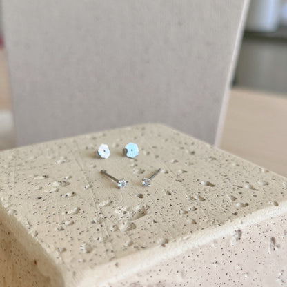 [LUCKY LOVE]Delicate Solitaire Earrings