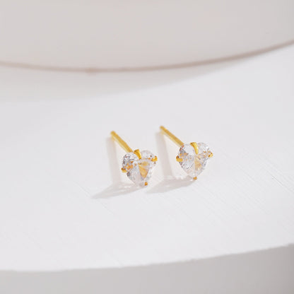 [LUCKY LOVE]Sparkling Heart Shaped Simple Earrings