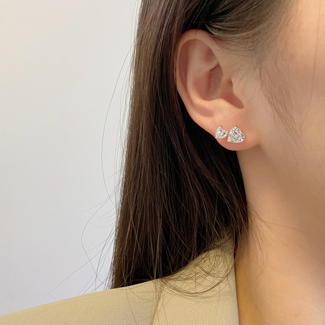 [LUCKY LOVE]Double Heart-Shape Classic Princess Style Earrings