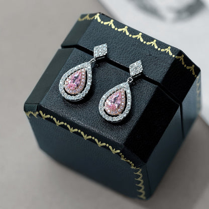[LUCKY LOVE]Ornate Delicate Water Drop Shape Banquet Earrings