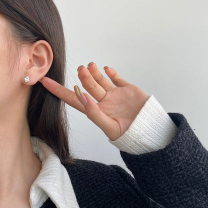 [LUCKY LOVE]Oval Classic Dignified Elegant Earrings