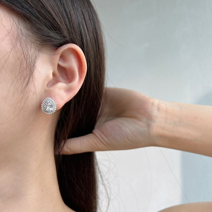 [LUCKY LOVE]Delicate Gorgeous Pear Cut Daily Earrings