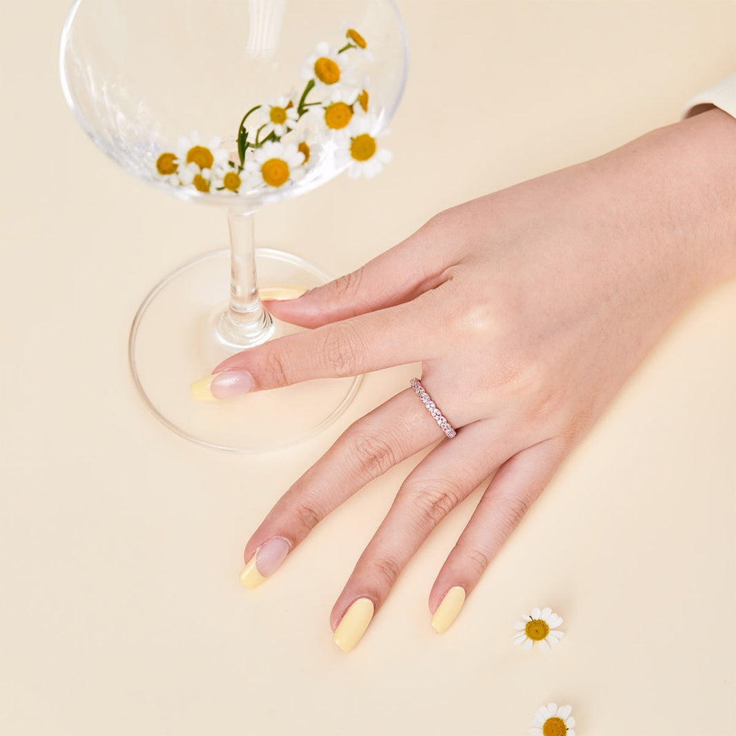 [LUCKY LOVE]Dainty Ebullient Round Cut Daily Ring