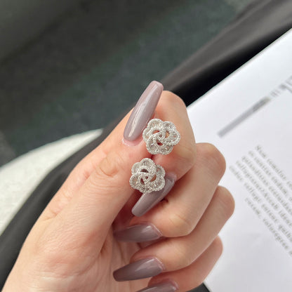 [LUCKY LOVE]Exquisite Flower Shape Daily Earrings