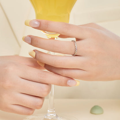 [LUCKY LOVE]Radiant Sparkling Round Cut Daily Ring