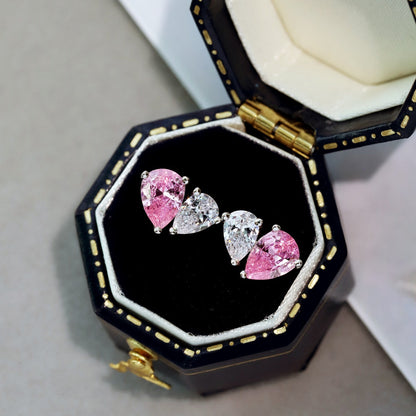 [LUCKY LOVE]Dazzling Elegant Heart Cut Lover Earrings