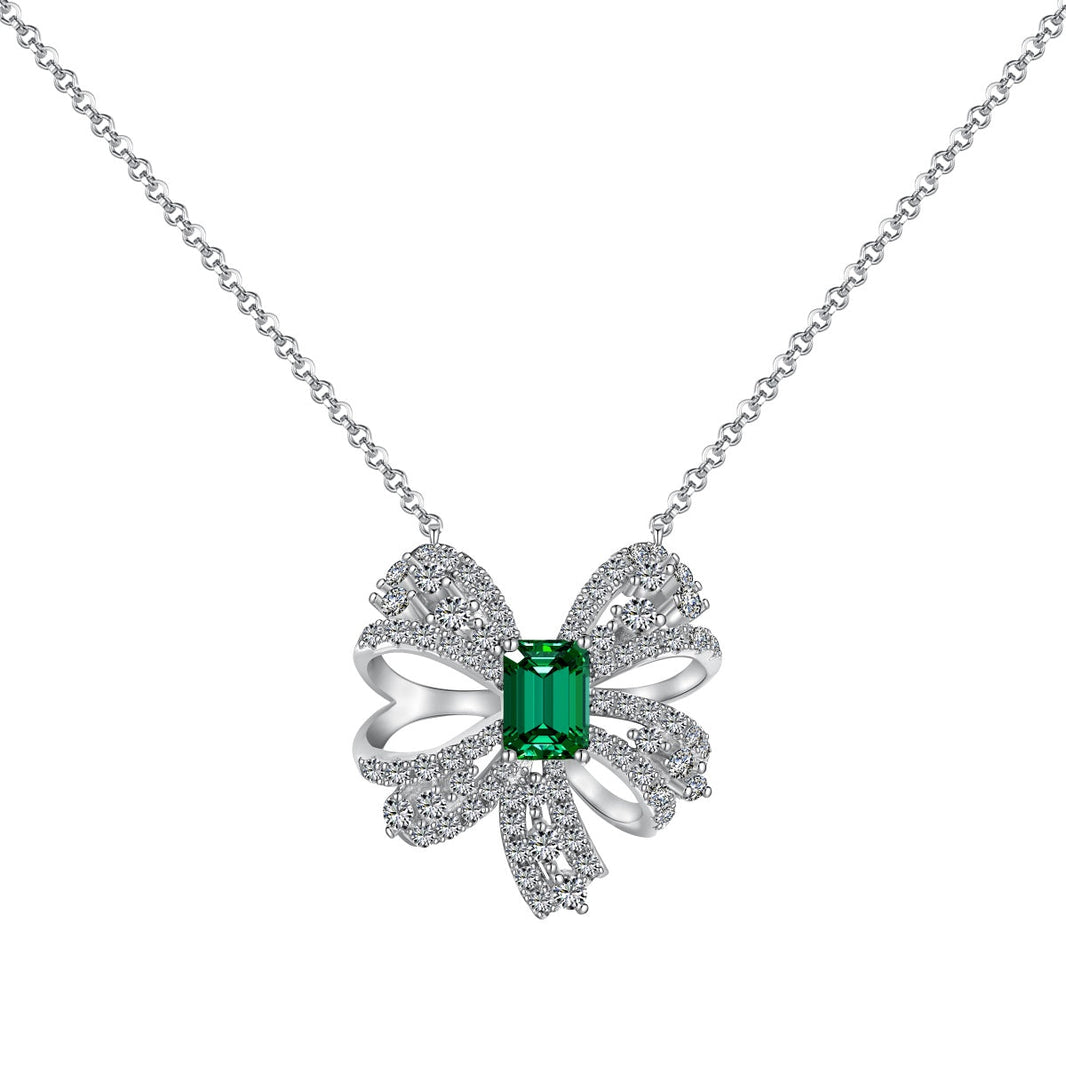 [LUCKY LOVE]Luxurious Flower Shape Emerald Cut Necklace