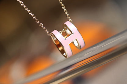 [LUCKY LOVE]POP H PEDANT PINK GOLD