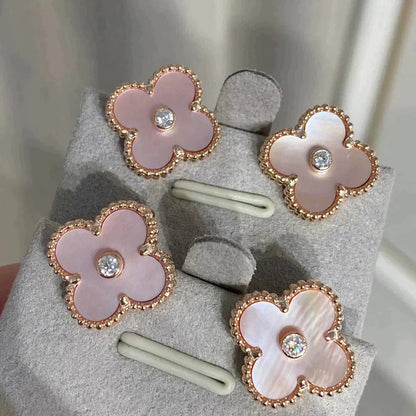 [LUCKY LOVE]CLOVER MEDIUM 1 MOTIFS  PINK MOP DIAMOND EARRINGS