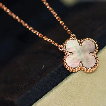 [LUCKY LOVE]CLOVER 15MM  GRAY MOTHER OF PEARL NECKLACE