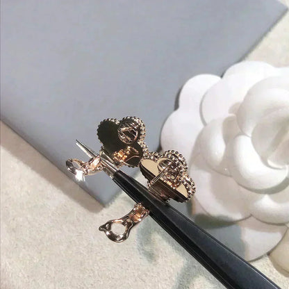 [LUCKY LOVE]CLOVER MEDIUM 1 MOTIFS  PINK MOP DIAMOND EARRINGS