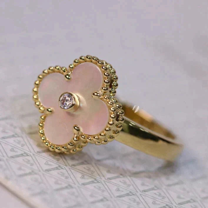 [LUCKY LOVE]CLOVER PINK MOP RING GOLD DIAMOND
