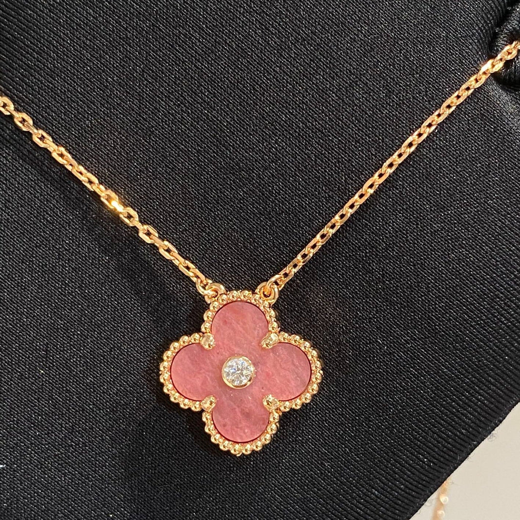 [LUCKY LOVE]CLOVER 15MM DIAMOND RHODONITE NECKLACE