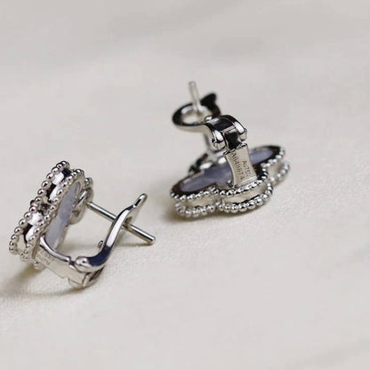 [LUCKY LOVE]CLOVER MEDIUM 1 MOTIFS  WHITE MOP EARRINGS SILVER