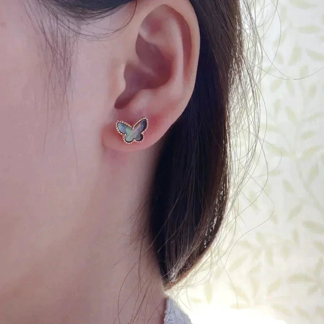 [LUCKY LOVE]BUTTERFLY DARK MOP  EARRINGS