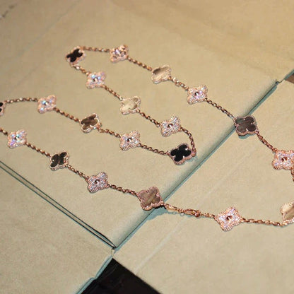 [LUCKY LOVE]CLOVER 20 MOTIFS DARK MOP DIAMOND  NECKLACE
