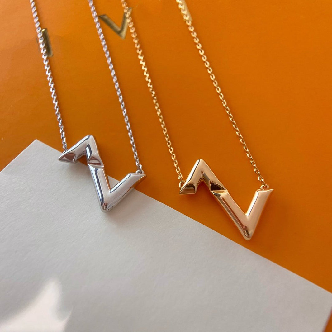 [LUCKY LOVE]VOLTE UPSIDE DOWN NECKLACE