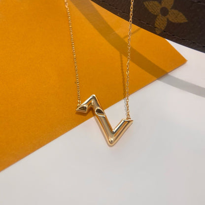 [LUCKY LOVE]VOLTE UPSIDE DOWN NECKLACE