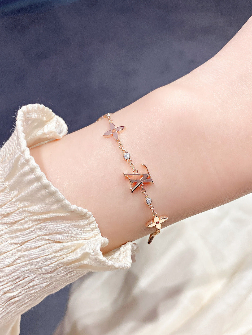 [LUCKY LOVE]STAR AND SUN 7 MOTIFS GOLD BRACELET