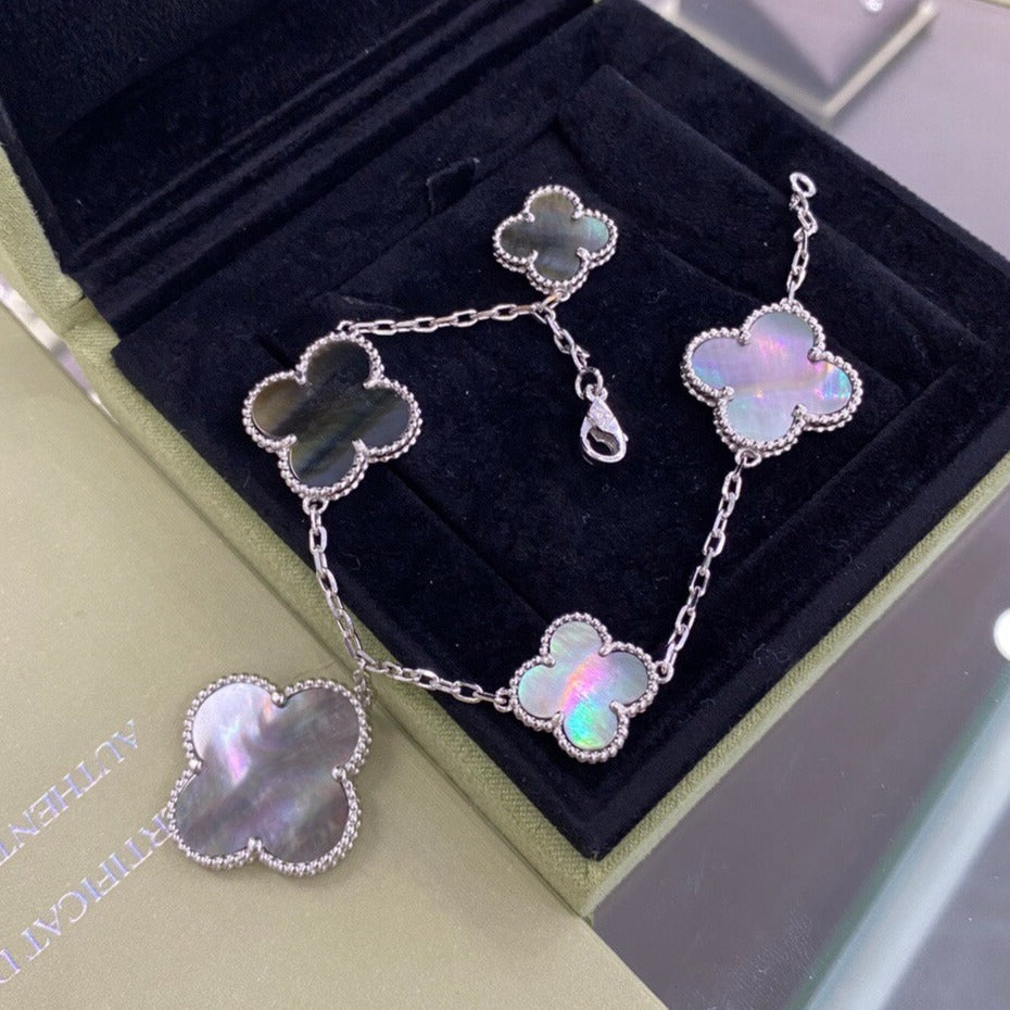 [LUCKY LOVE]CLOVER 5 MOTIFS SIVLER DARK MOP BRACELET