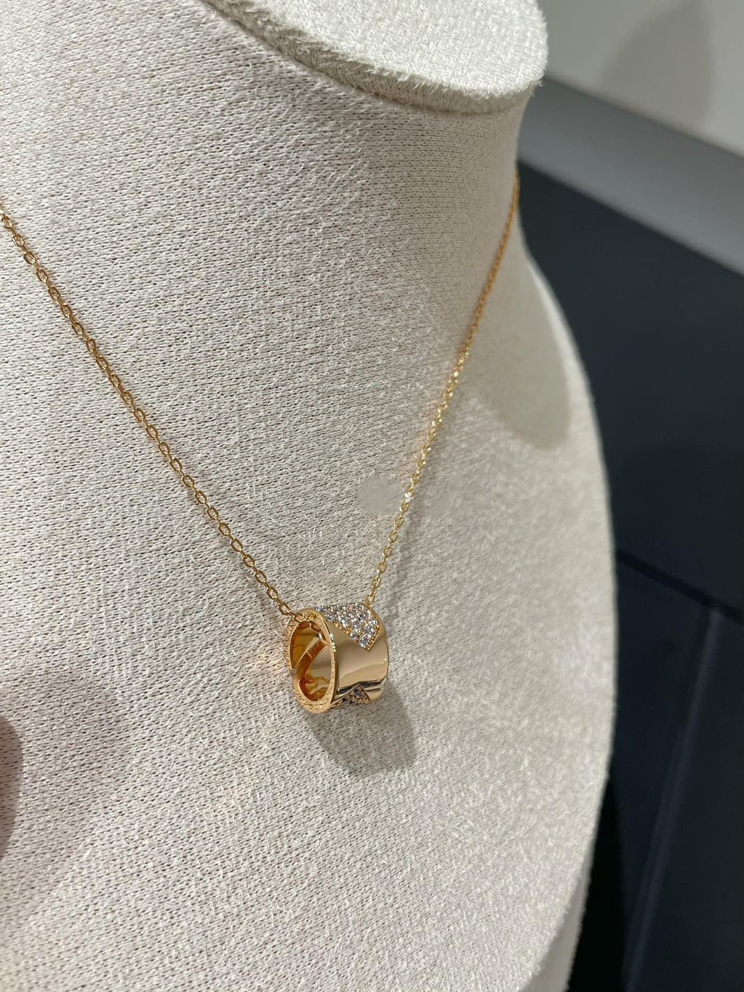 [LUCKY LOVE]LIENS EVIDENCE DIAMOND PAVED NECKLACE