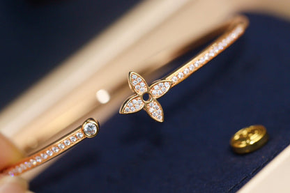 [LUCKY LOVE]IDYLLE PINK GOLD OPEN BRACELET DIAMOND PAVED