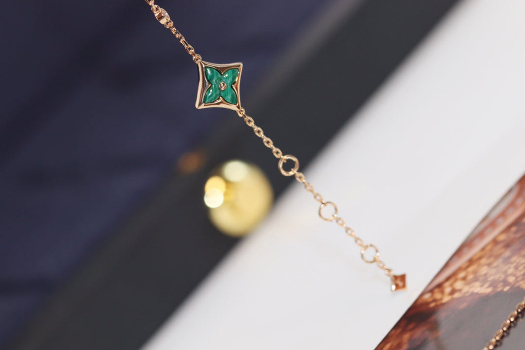 [LUCKY LOVE]STAR AND SUN 4 MOTIF PINK GOLD MALACHITE BRACELET
