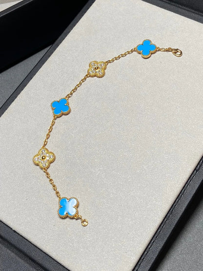 [LUCKY LOVE] CLOVER 5 MOTIF BLUE AGATE BRACELET COLLECTION