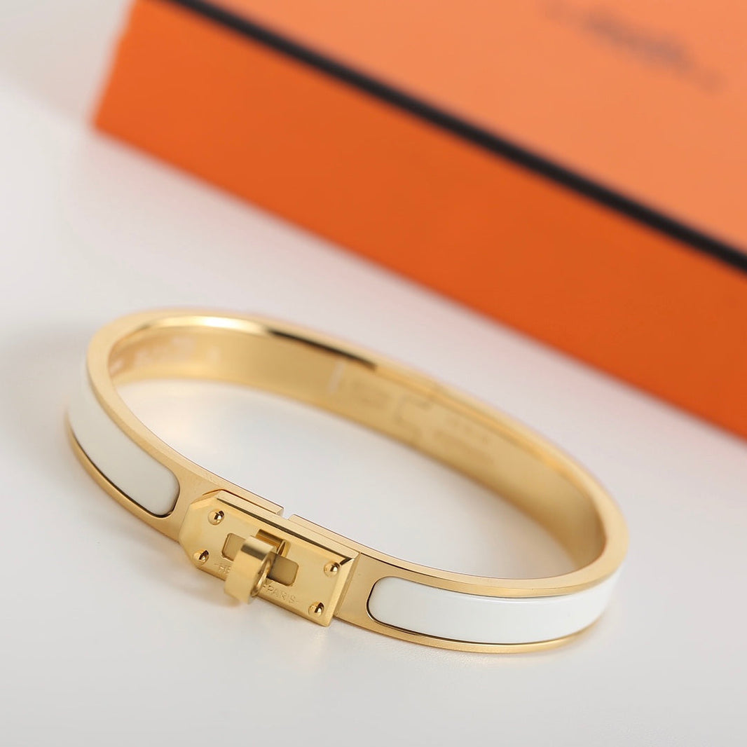 [LUCKY LOVE]HM KELLY WHITE BRACELET