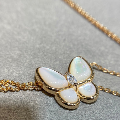 [LUCKY LOVE]BUTTERFLY MOP DIAMOND NECKLACE