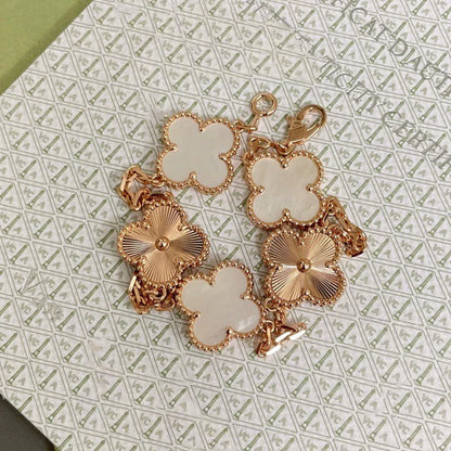 [LUCKY LOVE]CLOVER WHITE PEARL MOP 5 MOTIF BRACELET COLLECTION