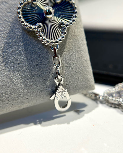 [LUCKY LOVE]CLOVER 5 MOTIF SILVER DIAMOND BRACELET