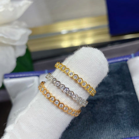 [LUCKY LOVE]BEE LOVE DIAMOND PAVED SMALL RING