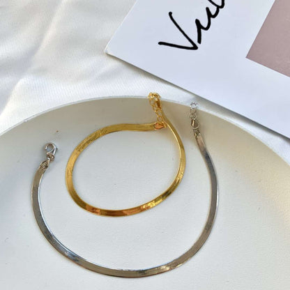 [LUCKY LOVE]Flat Snake Bone Chain Blade Necklace