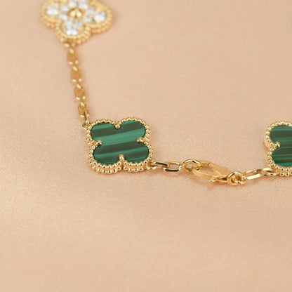 [LUCKY LOVE] CLOVER 5 MOTIF MALACHITE BRACELET COLLECTION