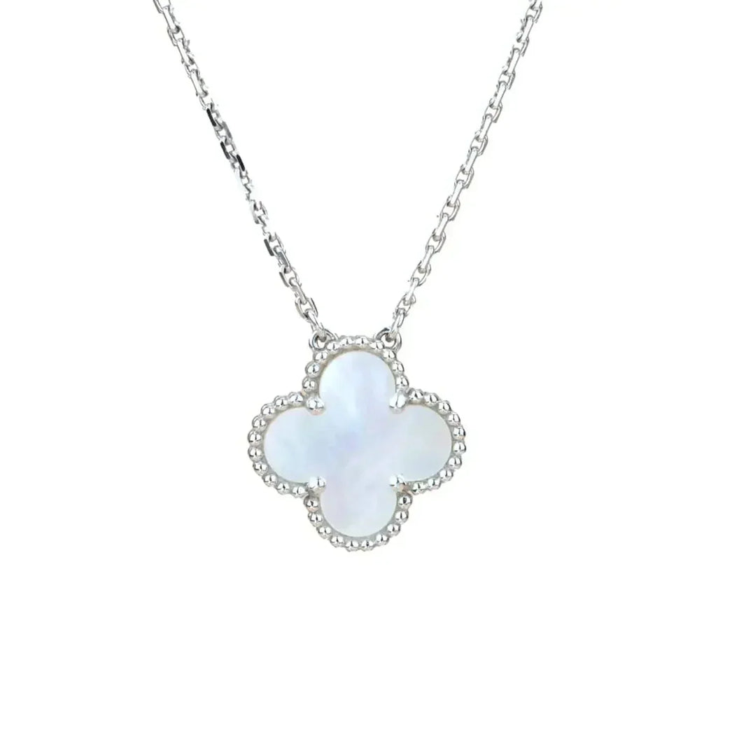 [LUCKY LOVE]CLOVER  15MM WHITE MOTHER-OF-PEARL SILVER